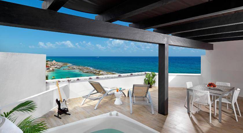 Photo of Others in Puerto Aventuras