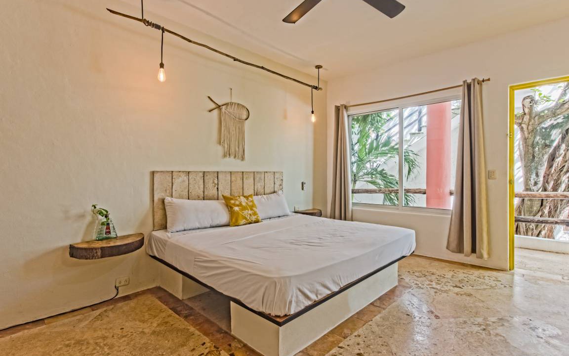 Photo of Bedroom in 12th Street