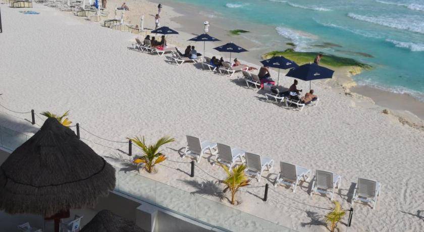 Photo of Others in Punta Cancun