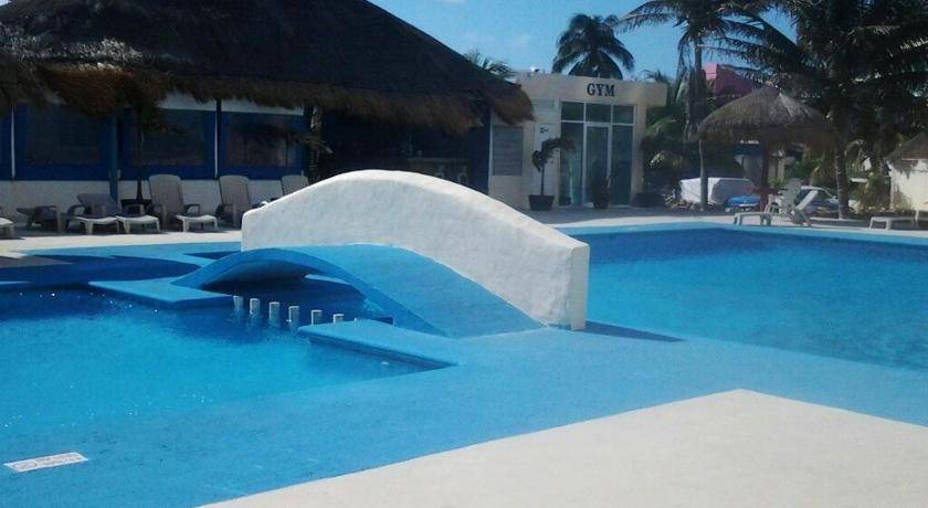 Photo of Others in Punta Cancun
