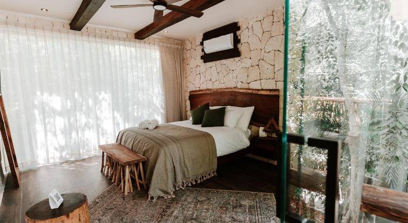 Photo of Bedroom in Soliman Bay