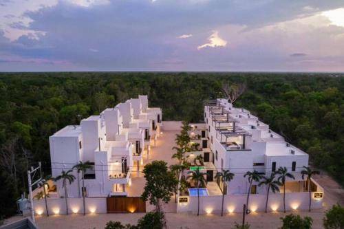 Photo of Others in Tulum