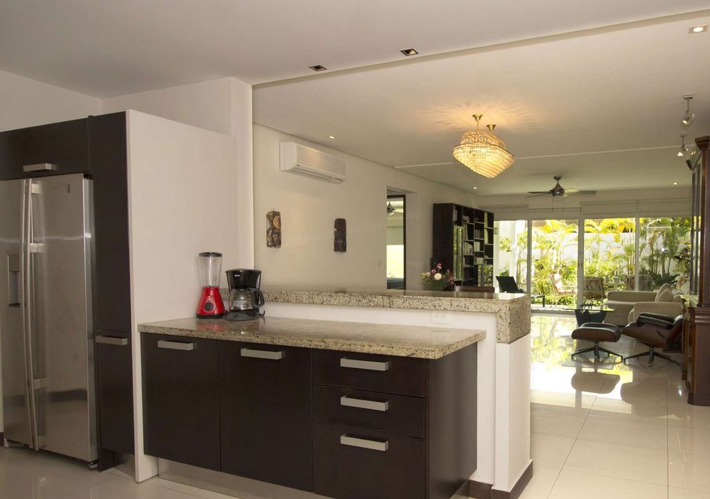Photo of Kitchen in 12th Street