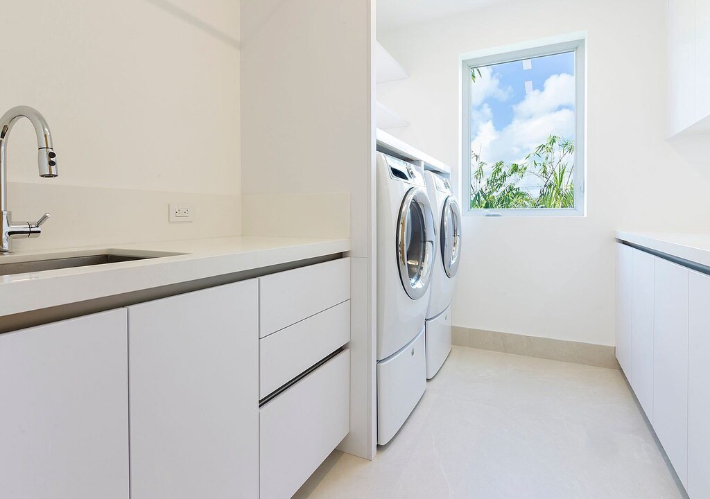Photo of Kitchen in Surfside
