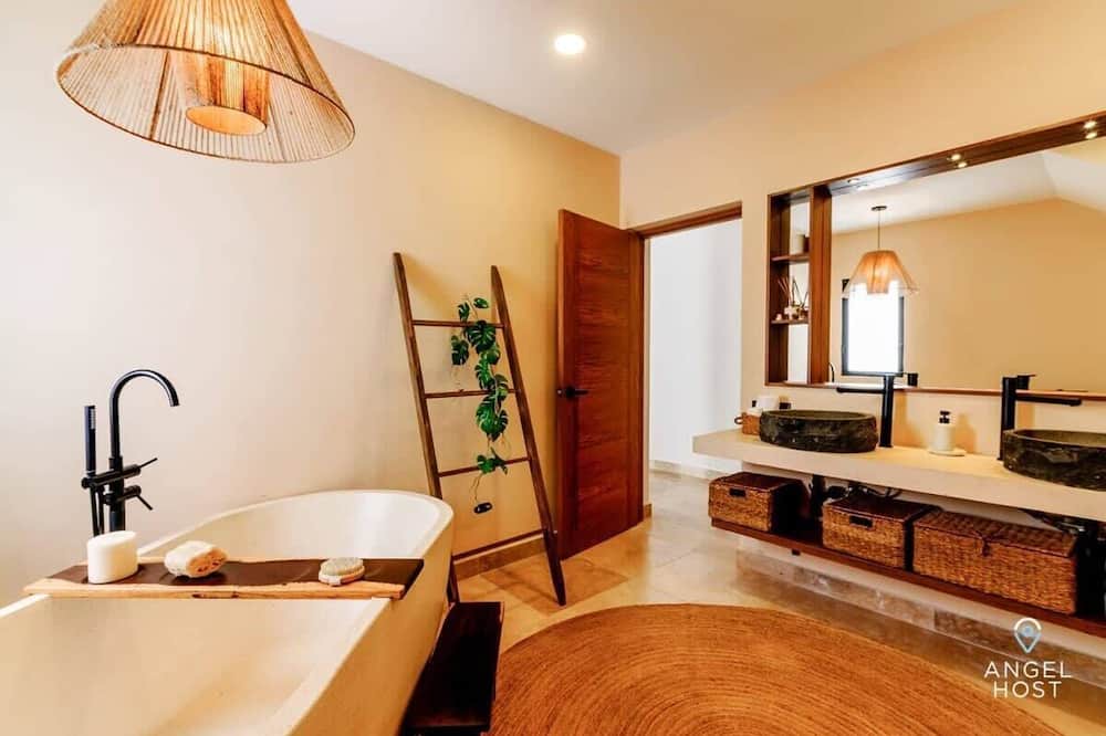Photo of Bathroom in Playacar Fase I