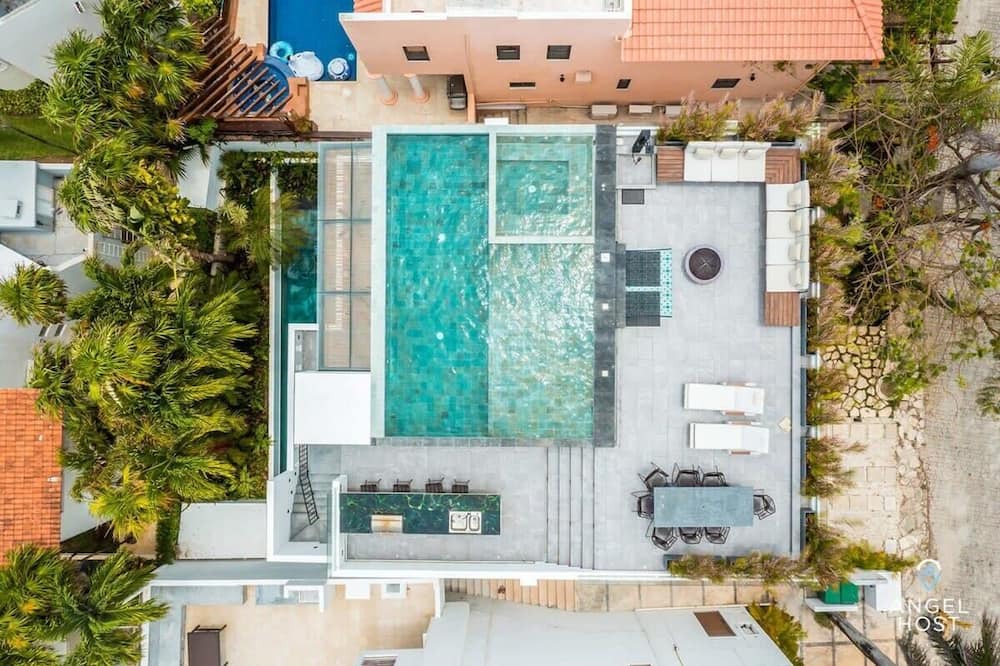 Photo of Outdoor in Playacar Fase I