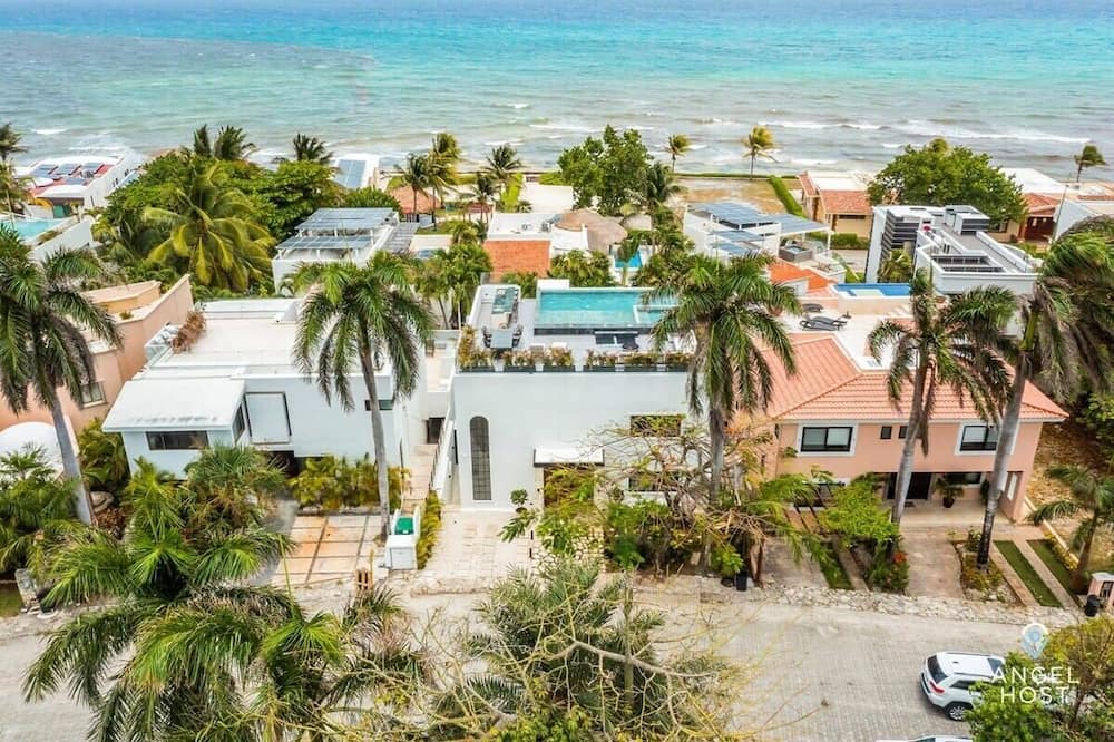 Photo of Outdoor in Playacar Fase I