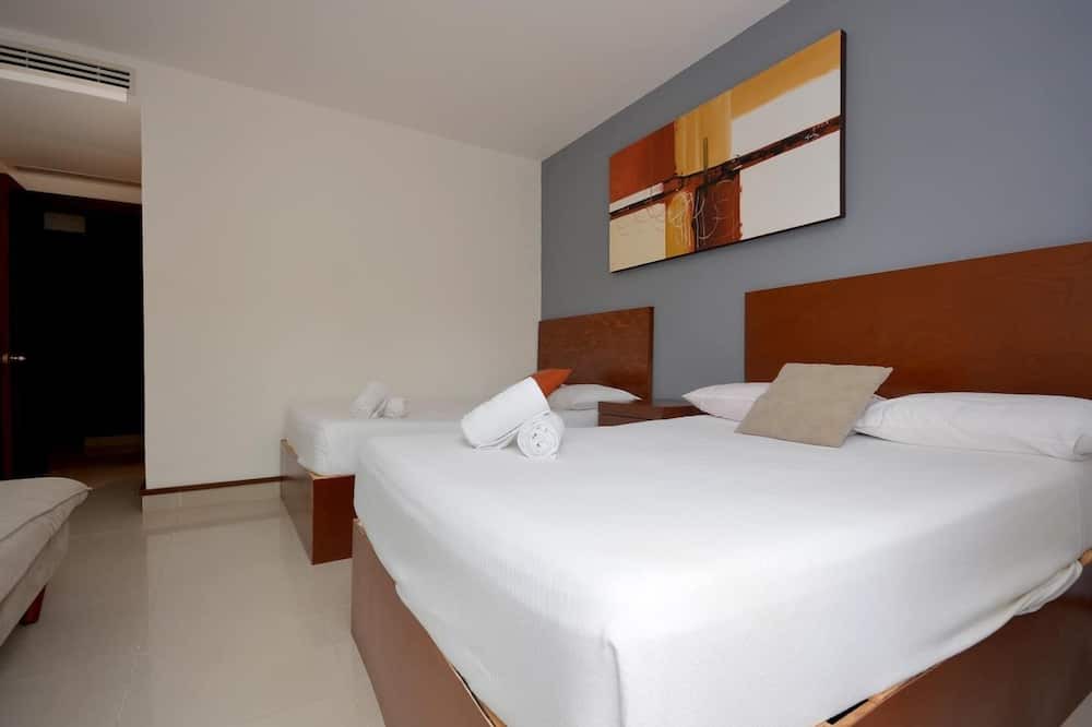 Photo of Bedroom in 12th Street