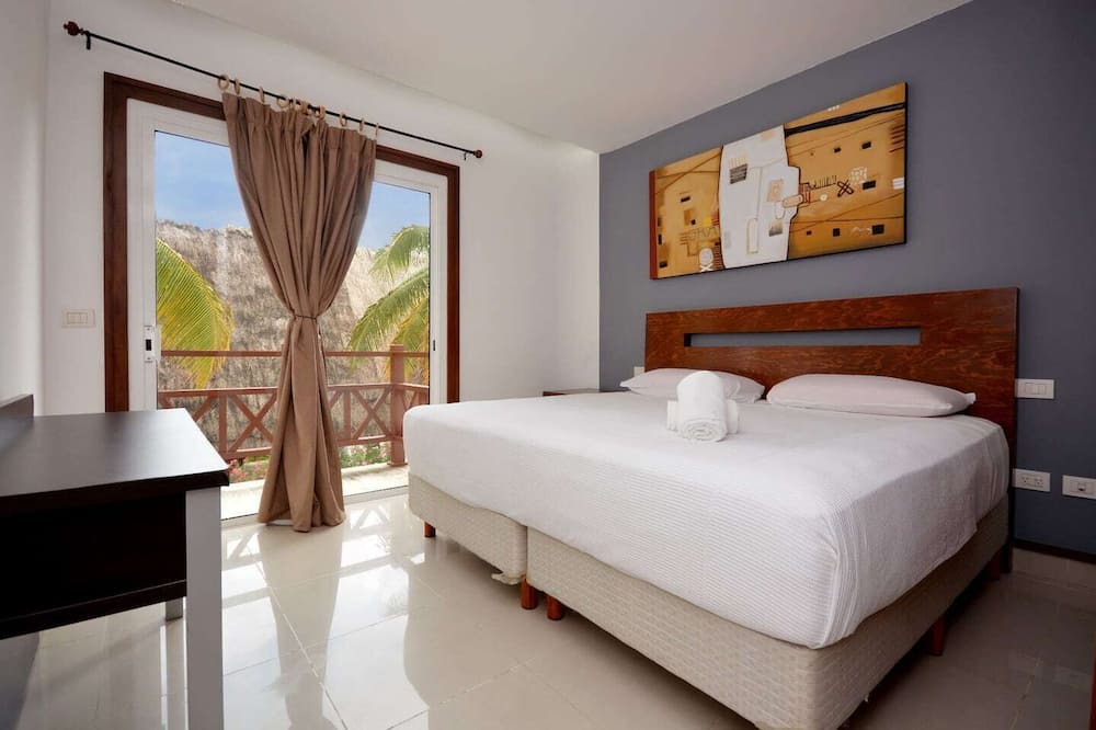 Photo of Bedroom in 12th Street