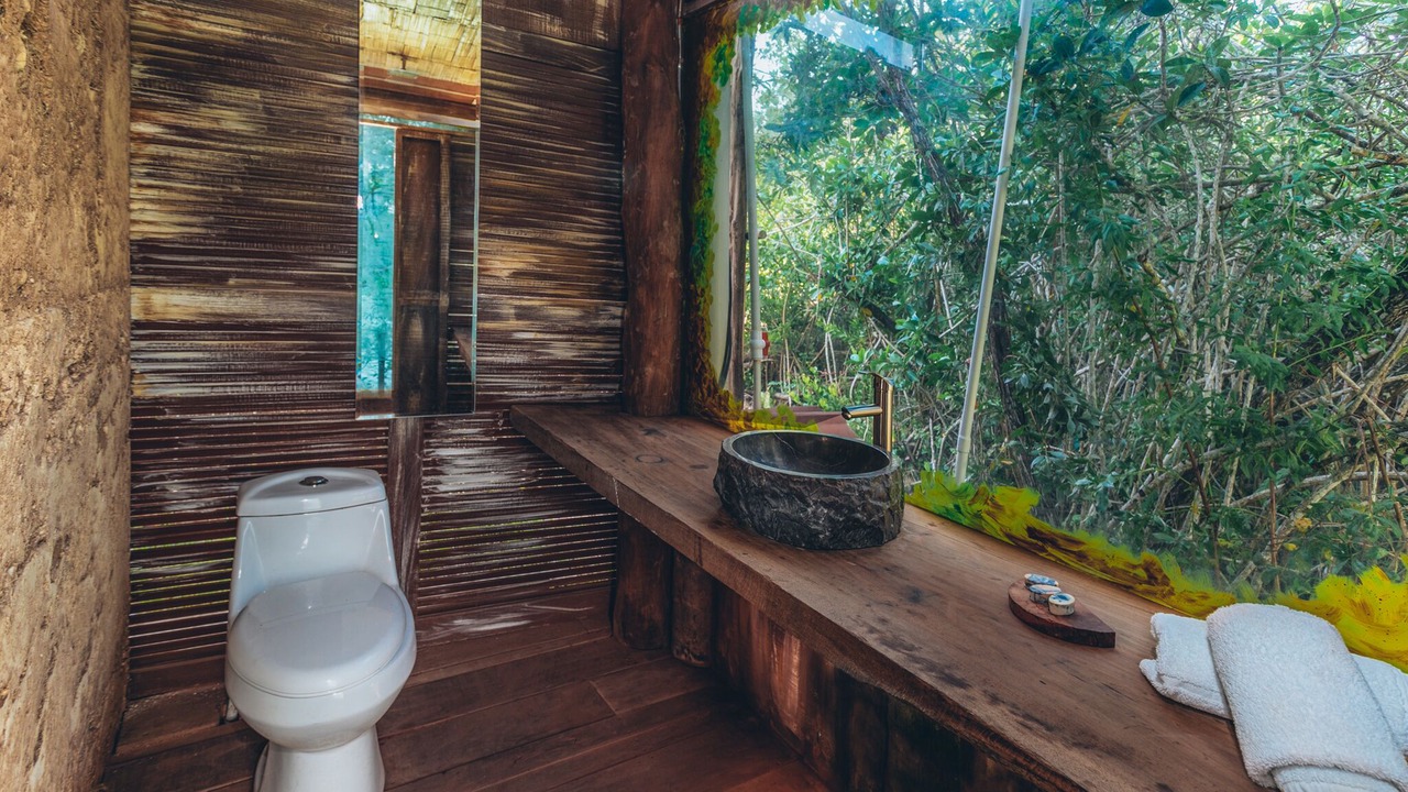Photo of Bathroom in Huay-Pix