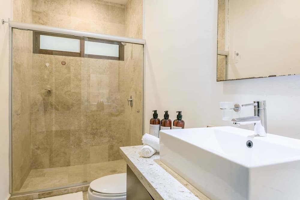 Photo of Bathroom in Playacar