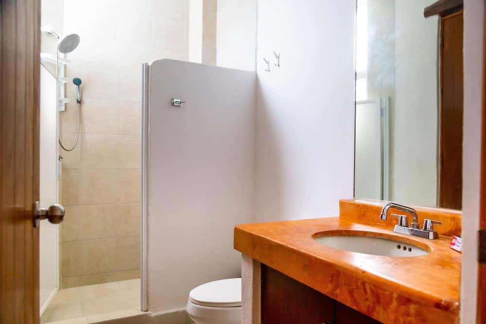 Photo of Bathroom in 12th Street