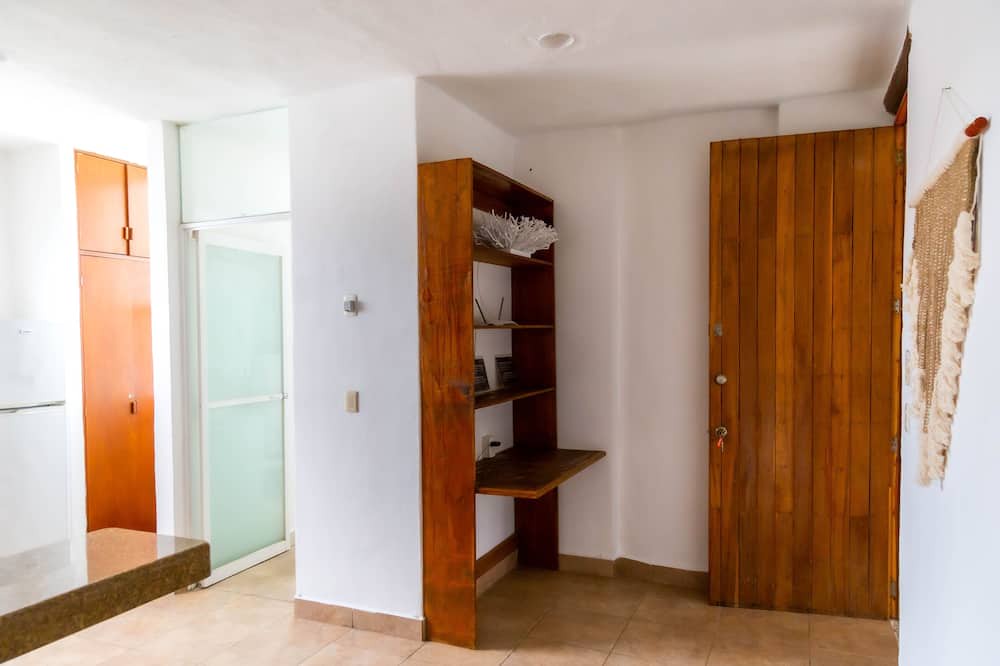 Photo of Bedroom in 12th Street