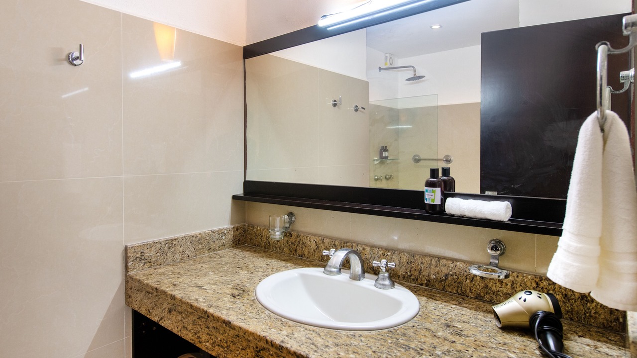 Photo of Bathroom in Zona Hotelera