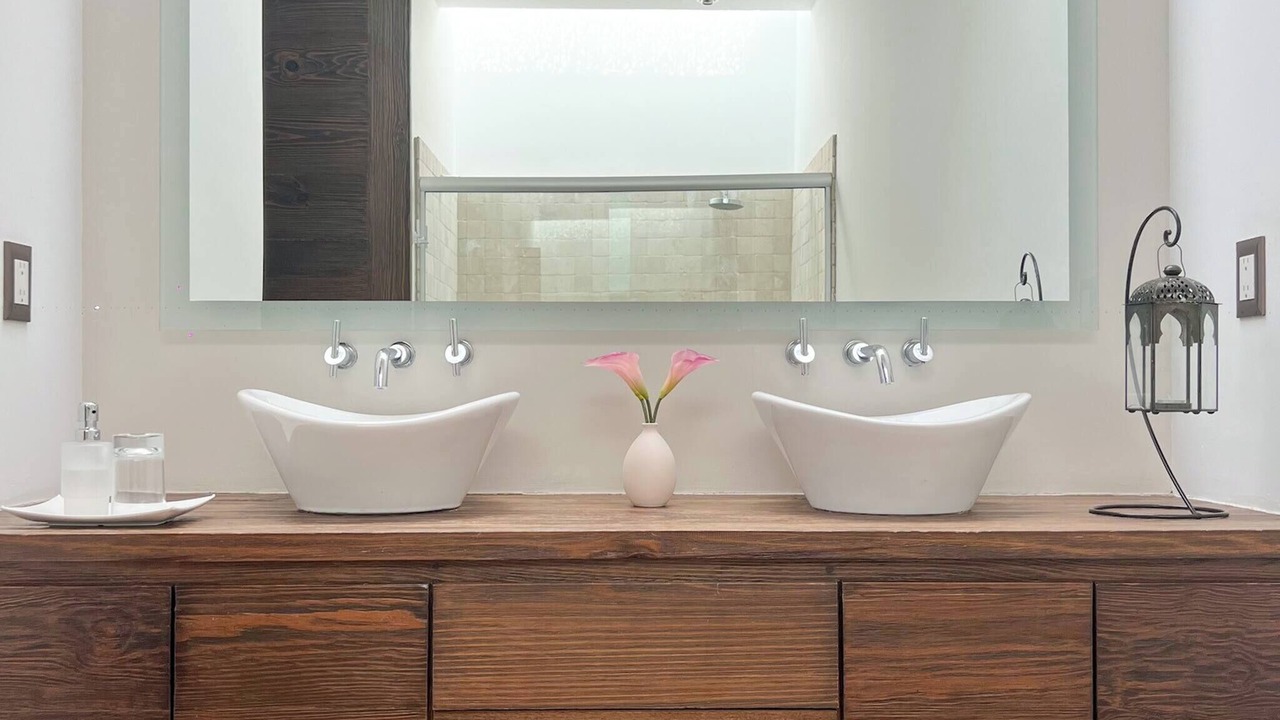 Photo of Bathroom in El Paraiso