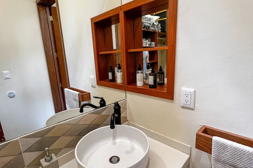 Photo of Bathroom in Buenavista