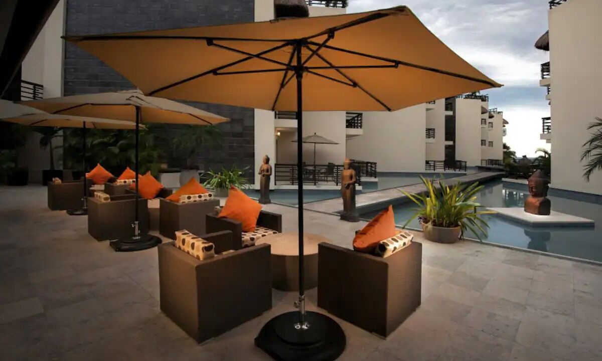 Photo of Patio Balcony in 12th Street
