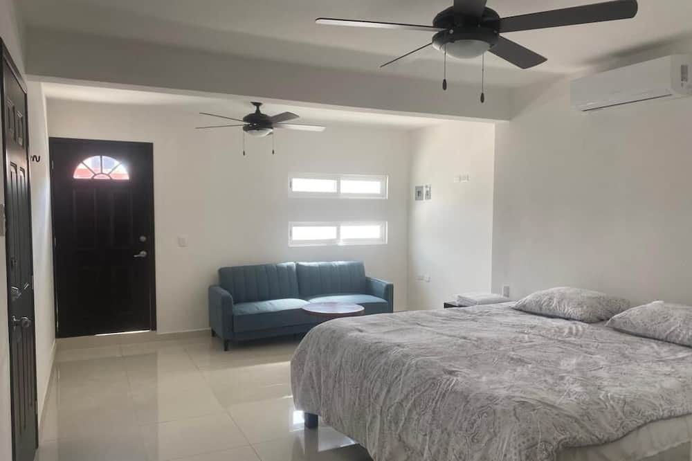 Photo of Bedroom in Colonia Adolfo Lopez Mateos