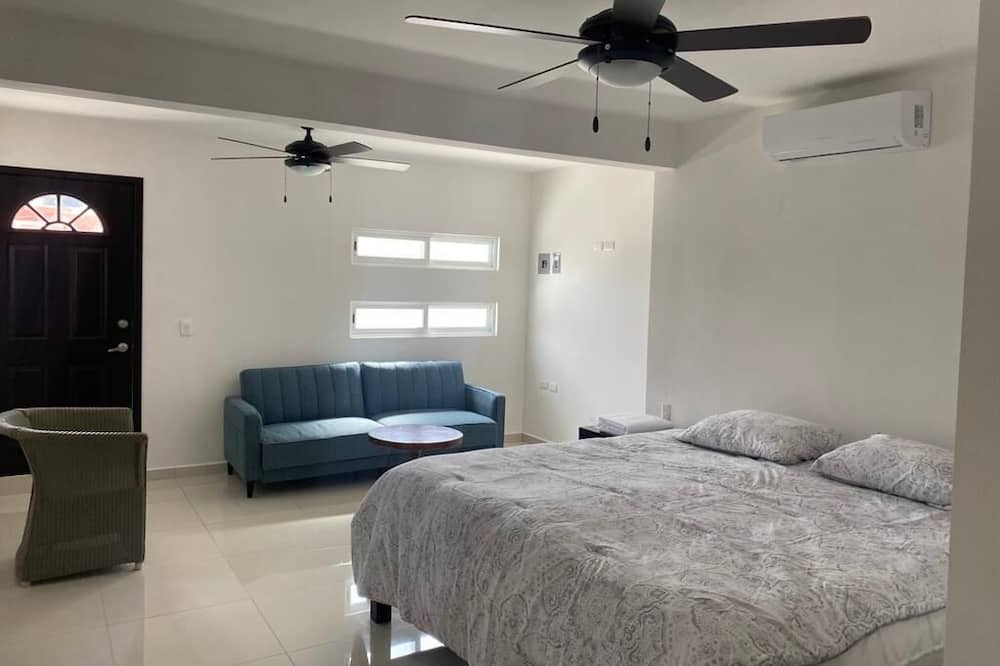 Photo of Bedroom in Colonia Adolfo Lopez Mateos