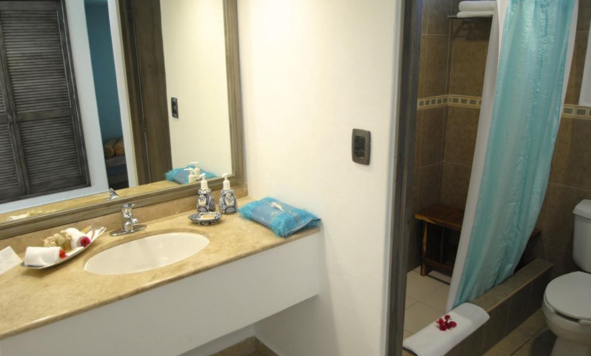 Photo of Bathroom in Zona Hotelera Norte