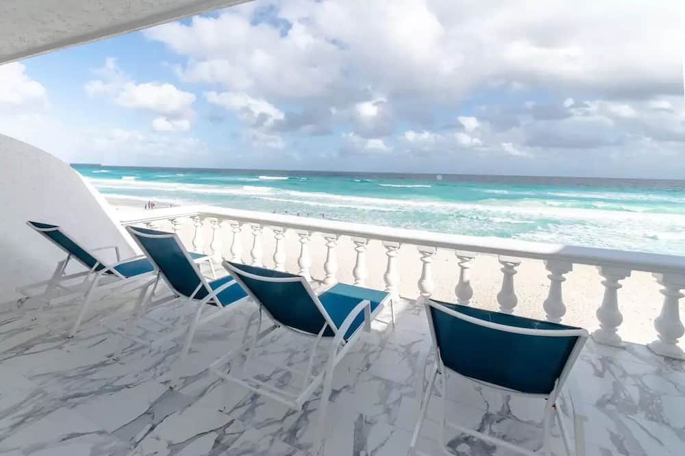 Photo of Others in Punta Cancun