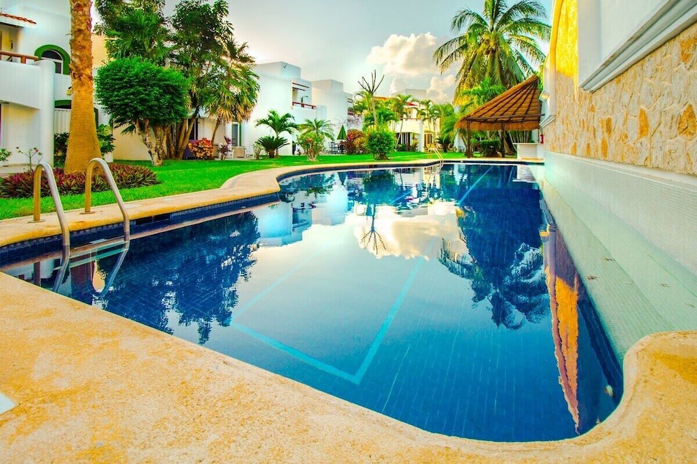 Photo of Others in Playacar