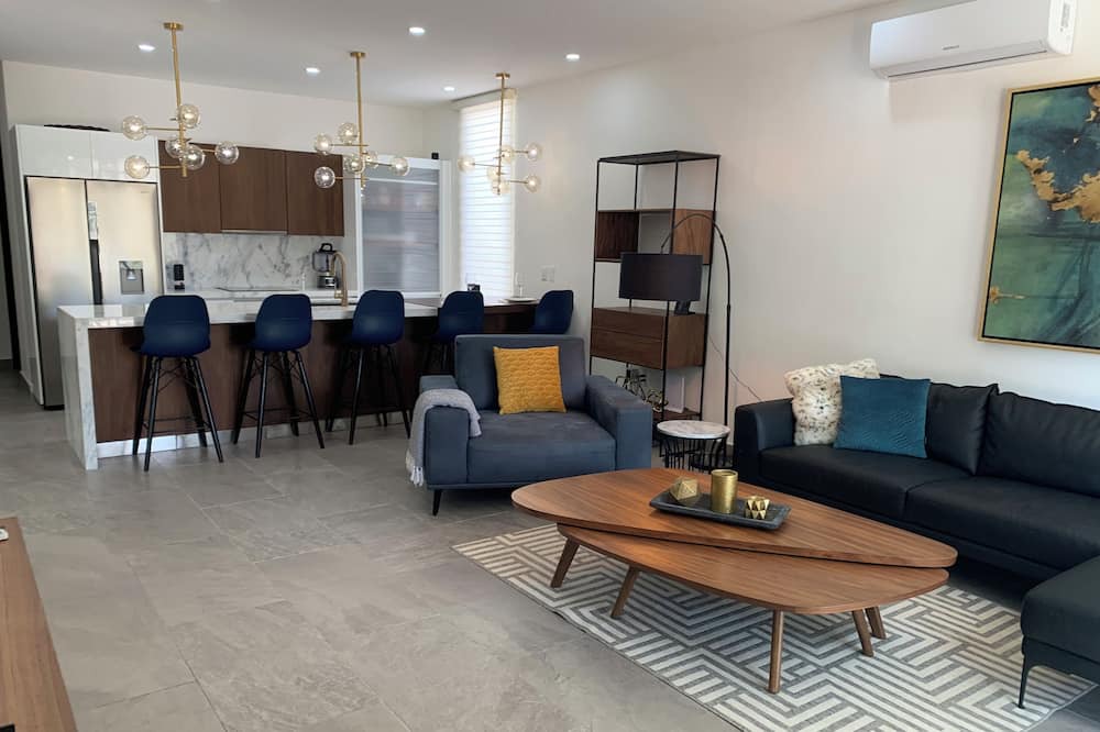 Photo of Livingroom in Tankah