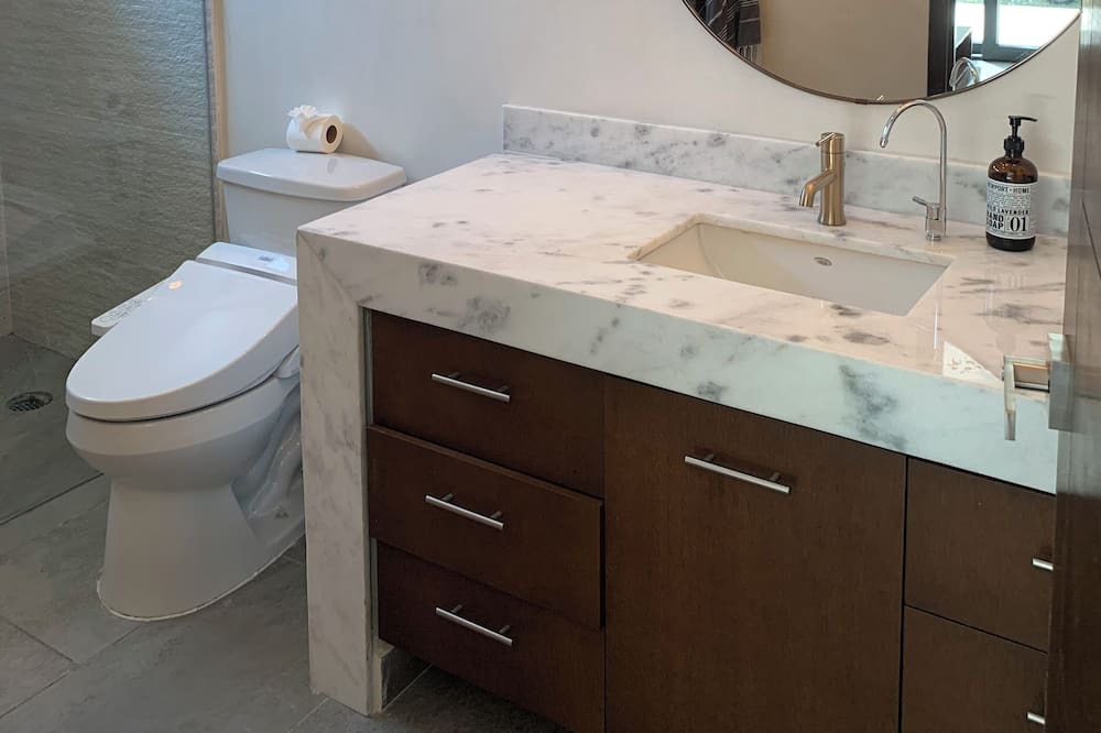 Photo of Bathroom in Tankah