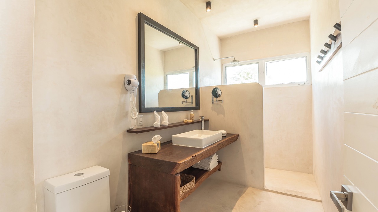 Photo of Bathroom in Zona Hotelera