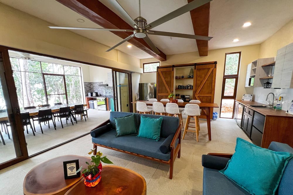 Photo of Livingroom in Buenavista