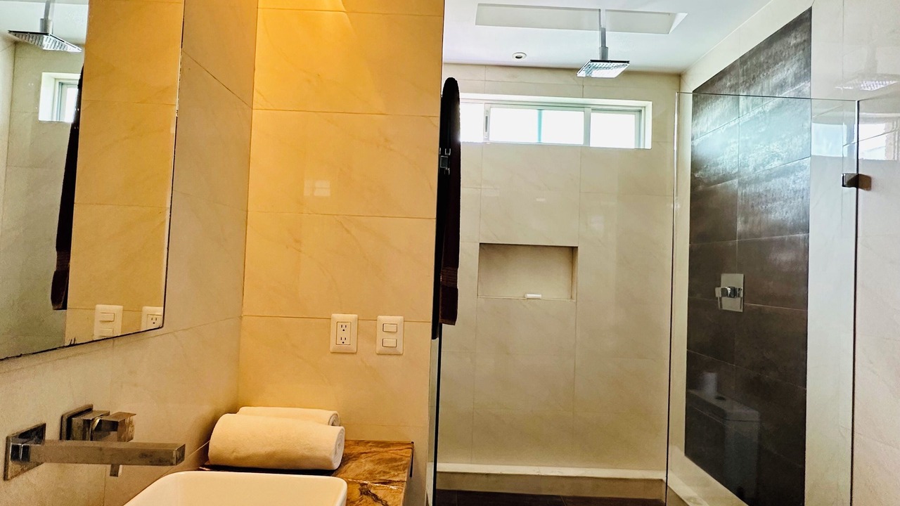 Photo of Bathroom in 12th Street