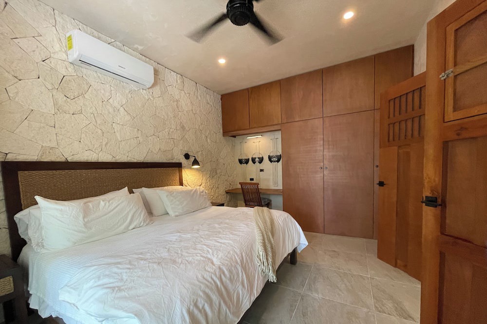 Photo of Bedroom in Tankah