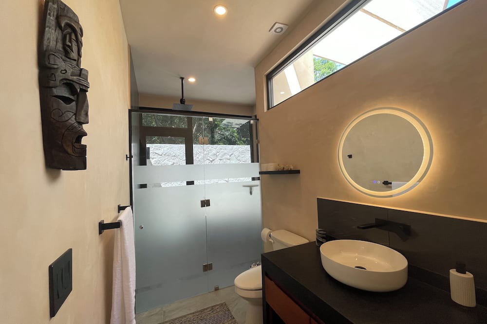 Photo of Bathroom in Tankah
