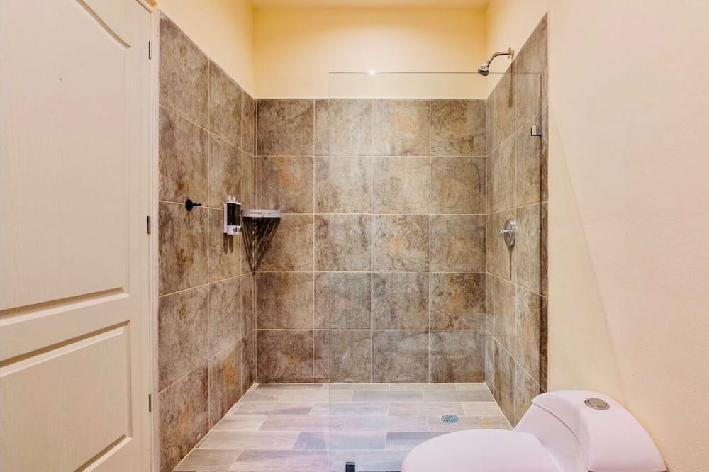Photo of Bathroom in Tankah