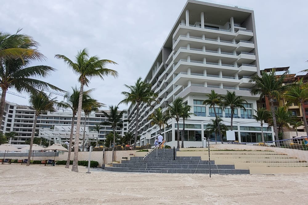 Photo of Others in Playa Mujeres