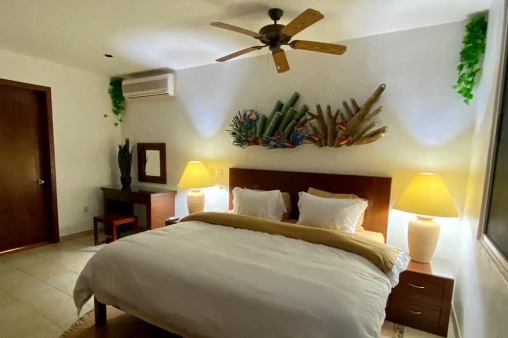Photo of Bedroom in Costa Maya