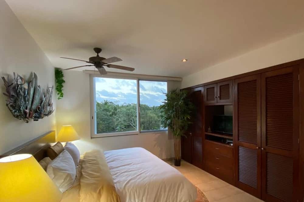 Photo of Bedroom in Costa Maya
