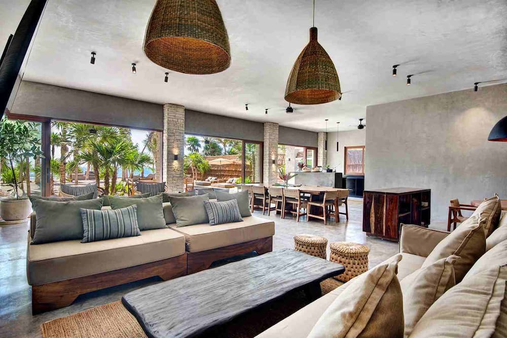 Photo of Livingroom in Ek Balam Village