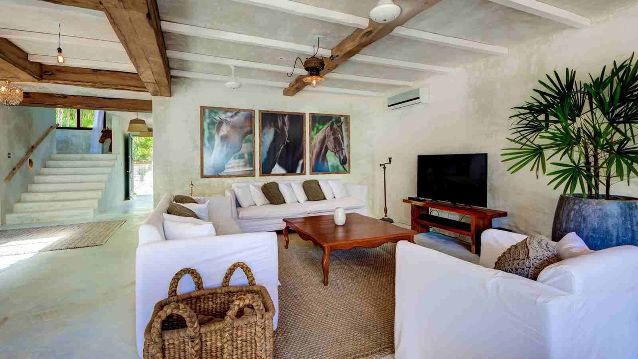 Photo of Livingroom in Ek Balam Village