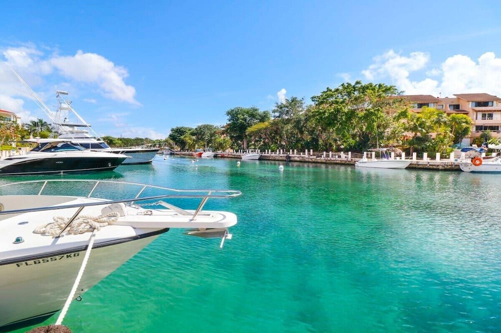 Photo of Others in Puerto Aventuras