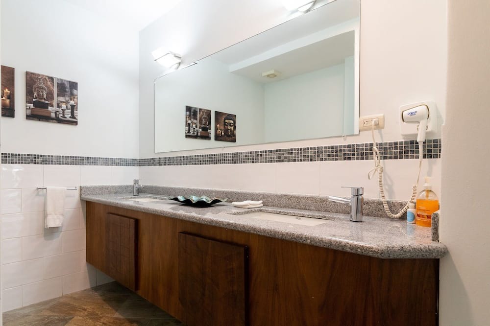 Photo of Bathroom in Gonzalo Guerrero