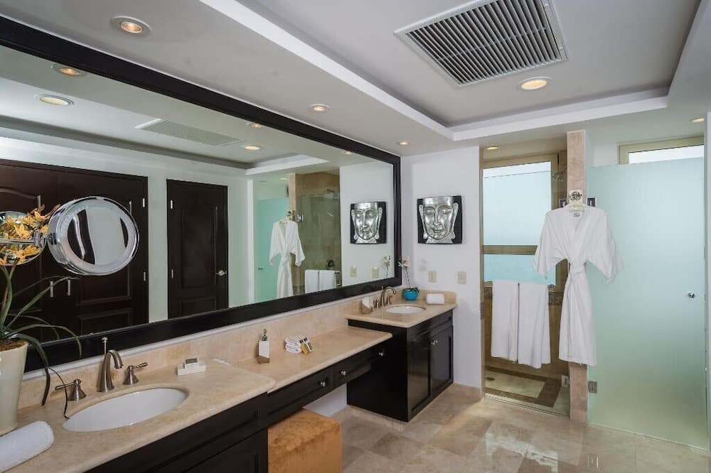 Photo of Bathroom in Salina Grande