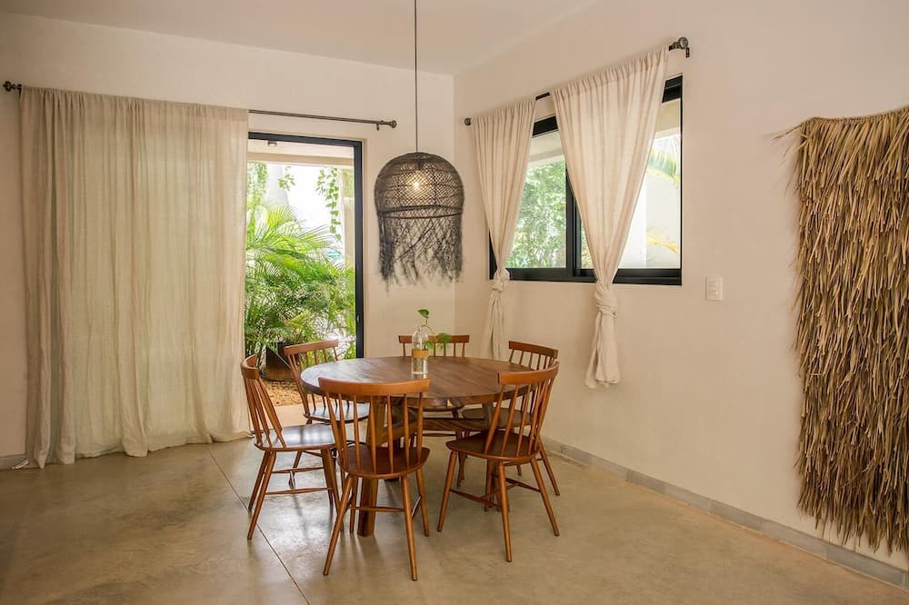 Photo of Kitchen in Zama