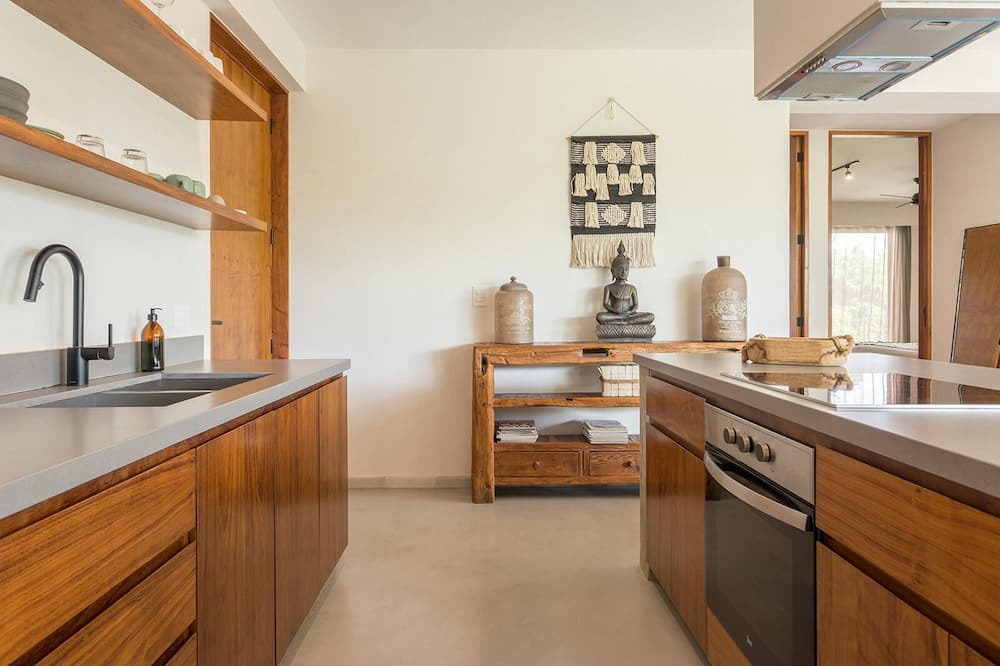 Photo of Kitchen in Zama
