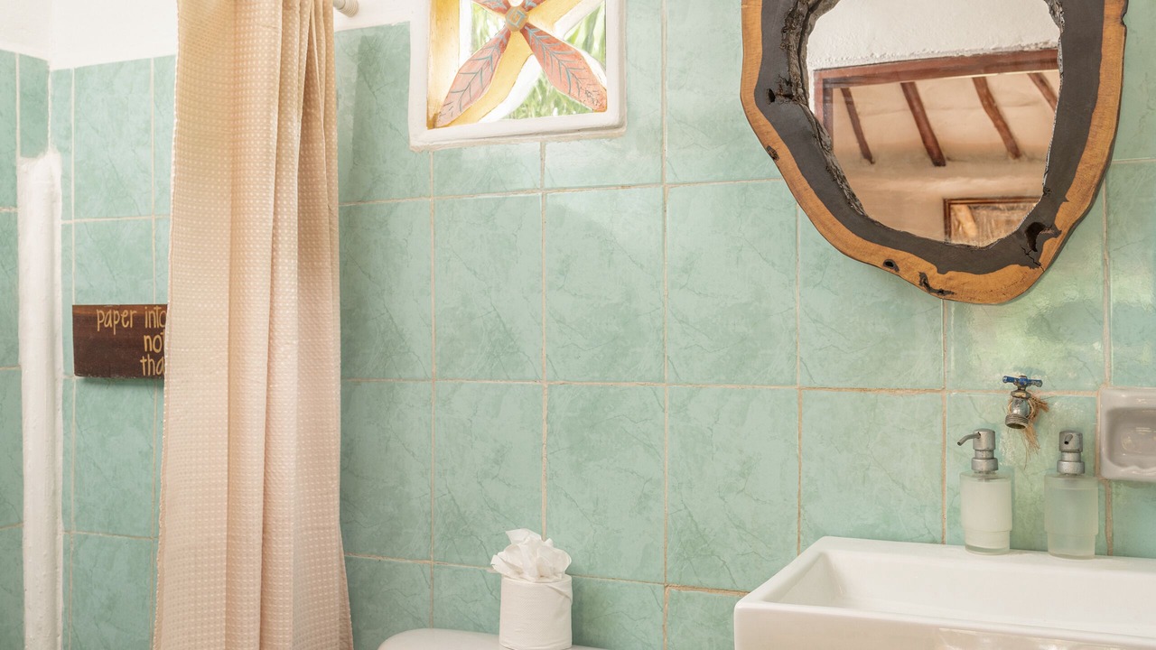 Photo of Bathroom in Zona Hotelera