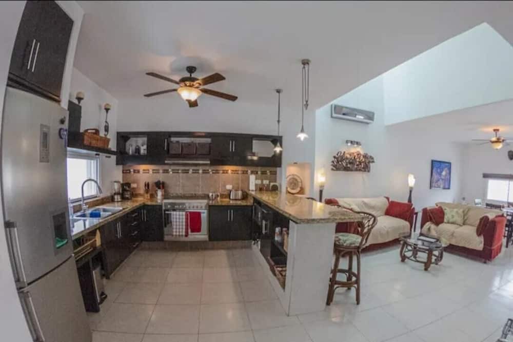 Photo of Kitchen in Colonia Andres