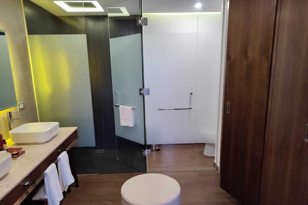 Photo of Bathroom in Centro