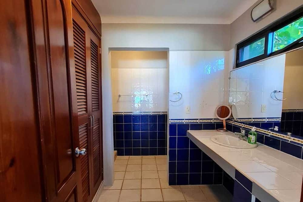 Photo of Bathroom in Mahahual