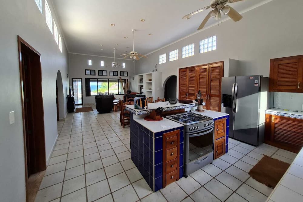 Photo of Kitchen in Mahahual