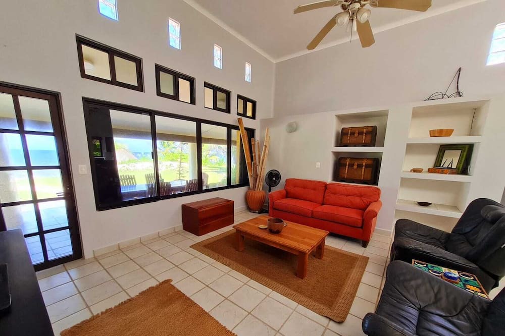 Photo of Livingroom in Mahahual